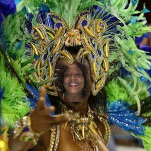 Meet your Posher, Alma